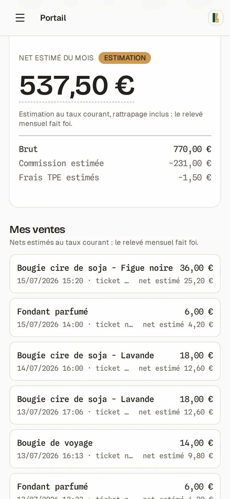 Portail créateur sur mobile : net estimé du mois en grand et fil des dernières ventes avec leur net estimé.